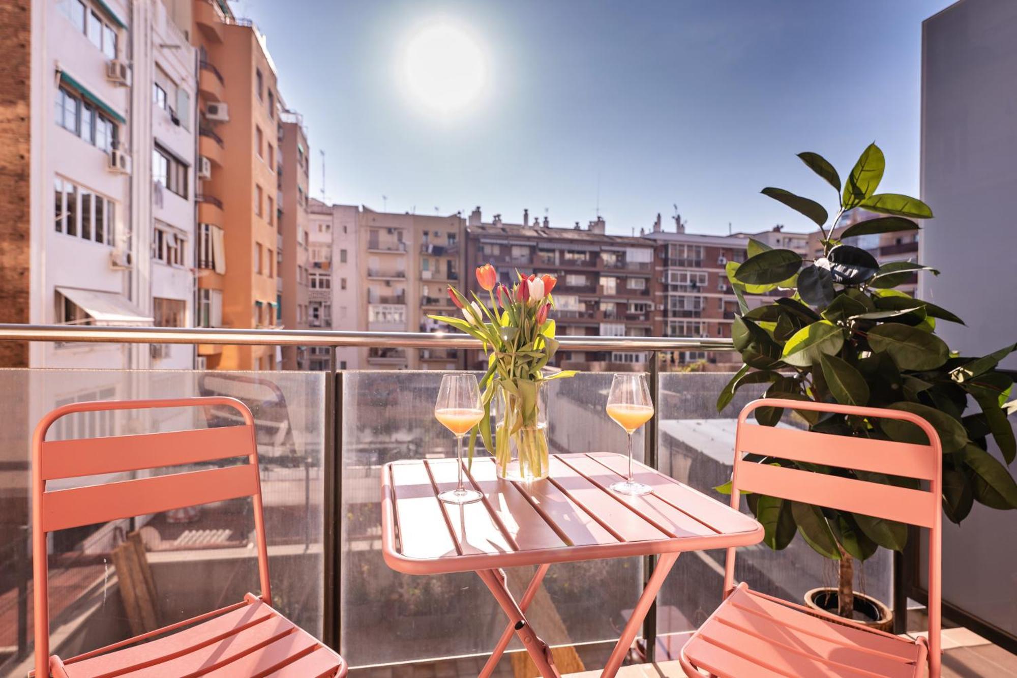 Апартаменты Sweett - Carrer Fira Барселона Номер фото